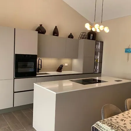 Tt Villa