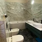 Tt Villa *