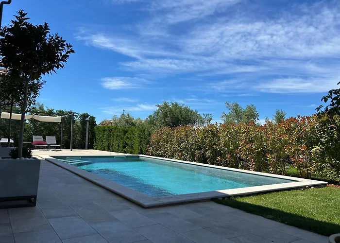 Tt Villa